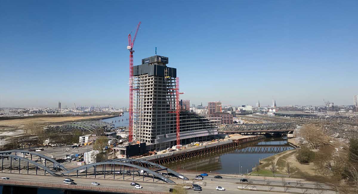 Collapsed real estate construction site representing the Signa Group insolvency and the failure of René Benko's private foundation structure to protect assets from European creditors and insolvency proceedings